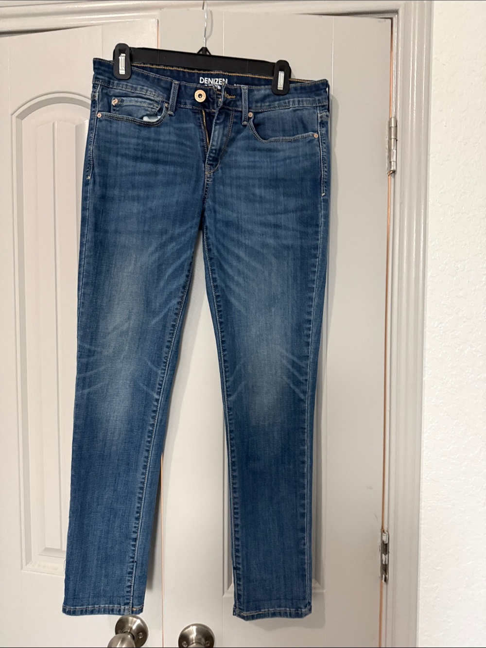 Levi's Women's Skinny Jeans - Medium Blue Wash